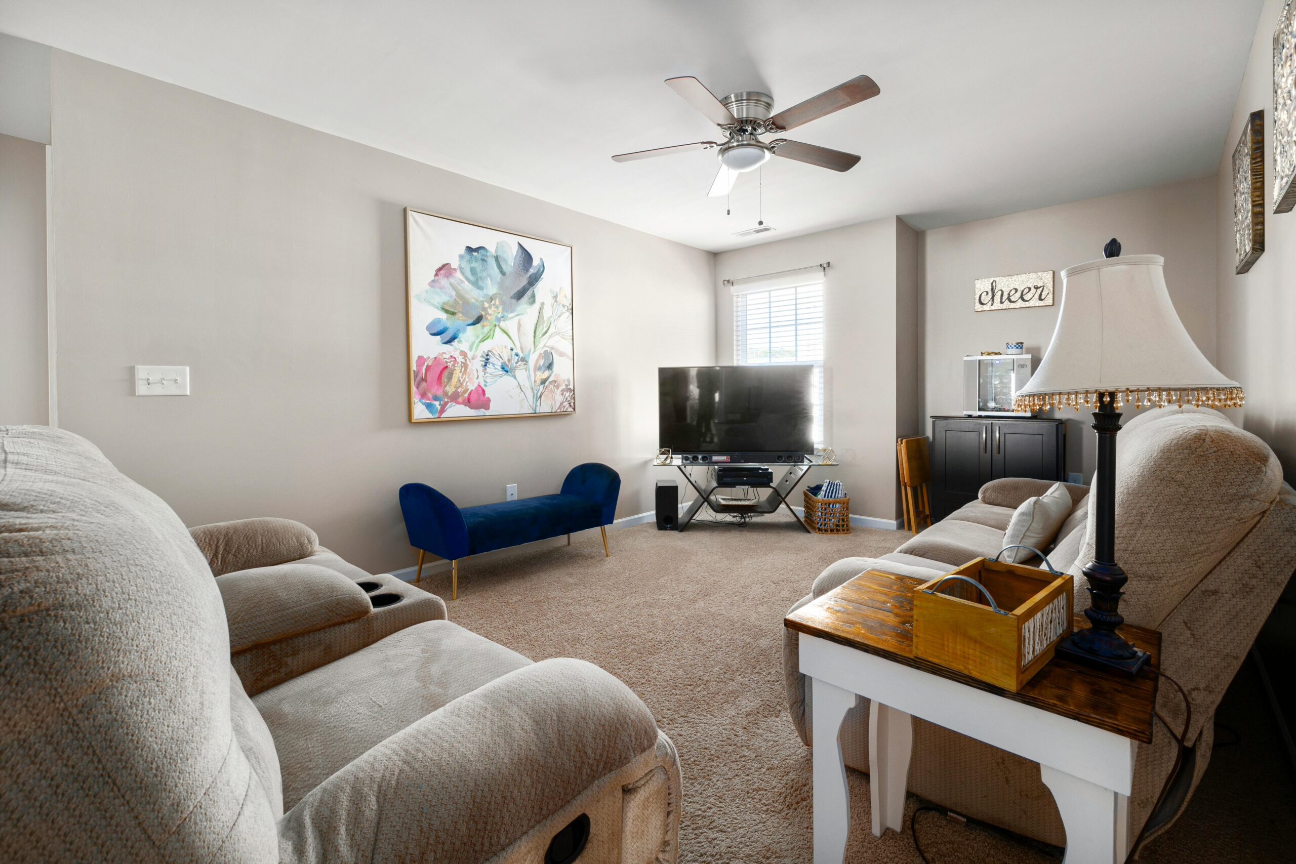 apartment decoration layout